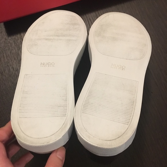 Hugo Boss - Picture 2 of 3